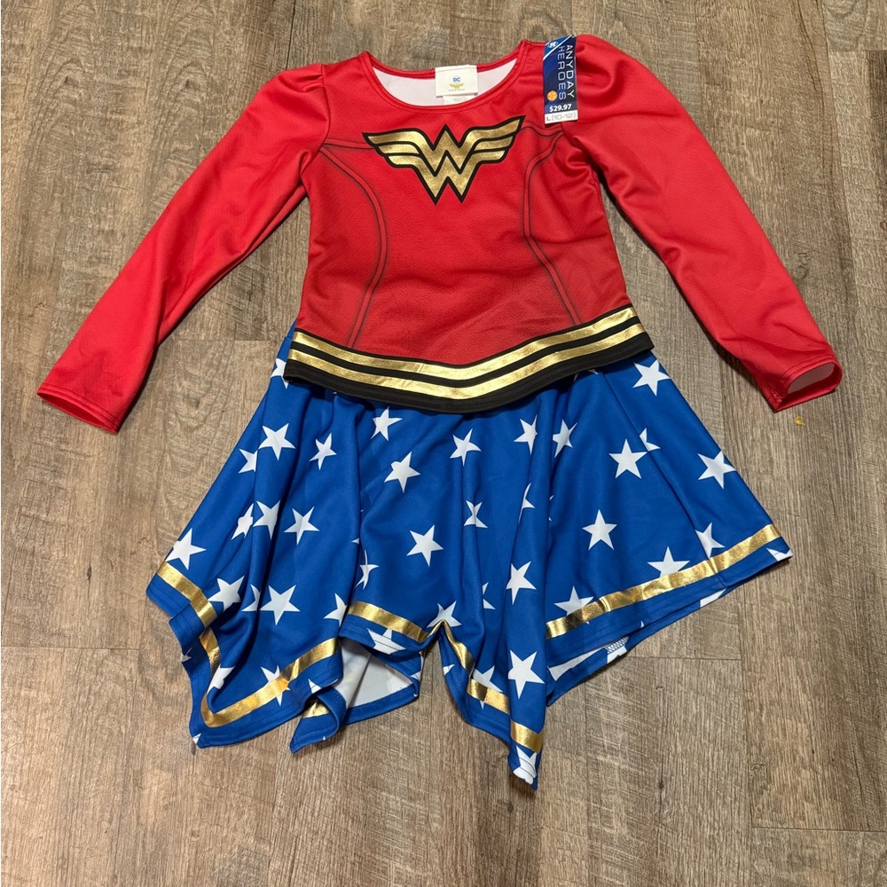 Wonder Woman 2 piece Halloween costume outfit
